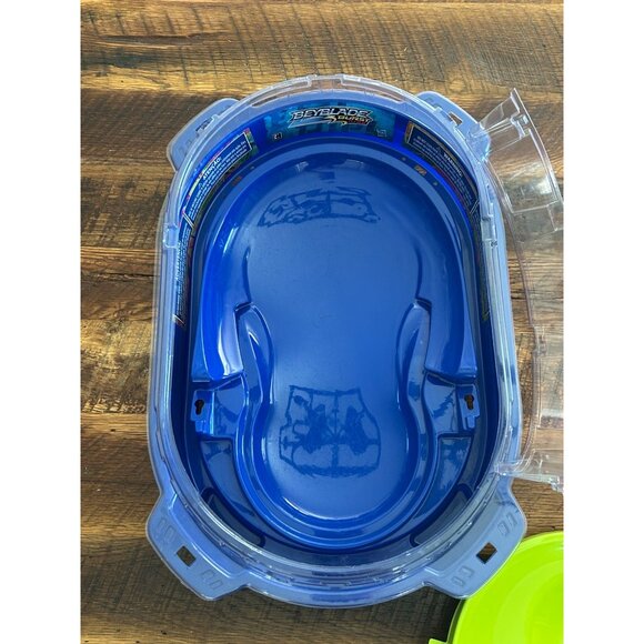 Beyblade Burst Turbo Battle Set With Launchers & Arenas - Picture 10 of 13
